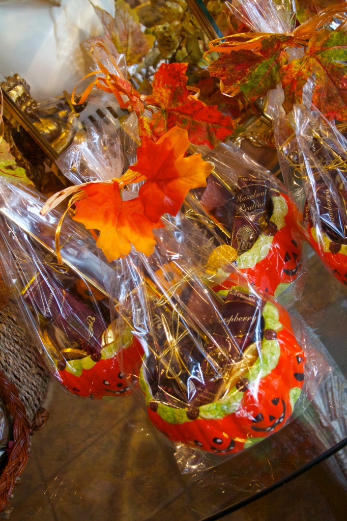 Pick up one of these beautifully decorated candy dishes filled with goodies for a hostess gift , or use as a centerpiece for a Thanksgiving table!